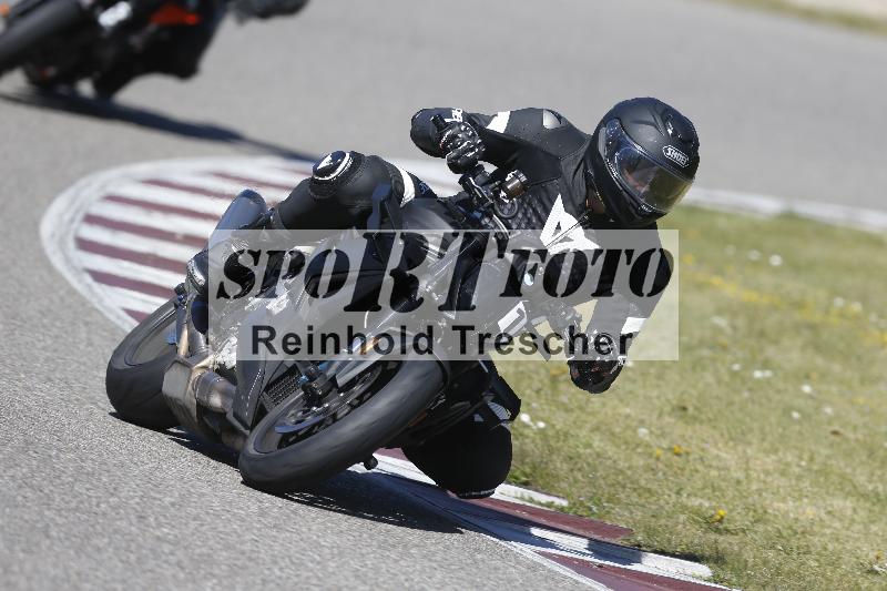 /06 08.04.2026 Cornu Master School ADR/Gruppe blau/1